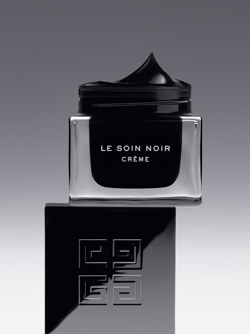 Givenchy - Photographer Mathieu Trautmann